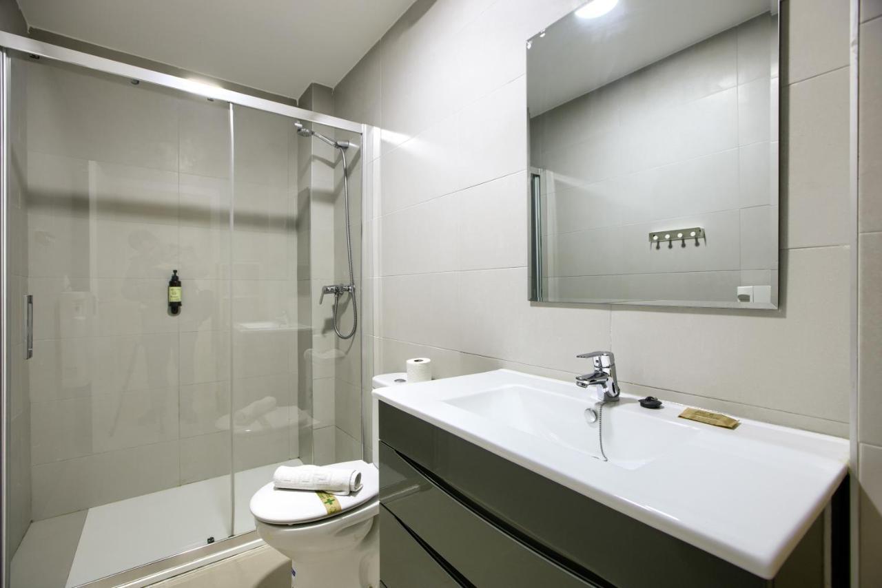 Charming Madrid La Elipa - 3 Dormitorios Buitenkant foto